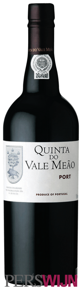 Quinta do Vale Meão Vintage Port – aged at the Quinta 2001 Douro Porto