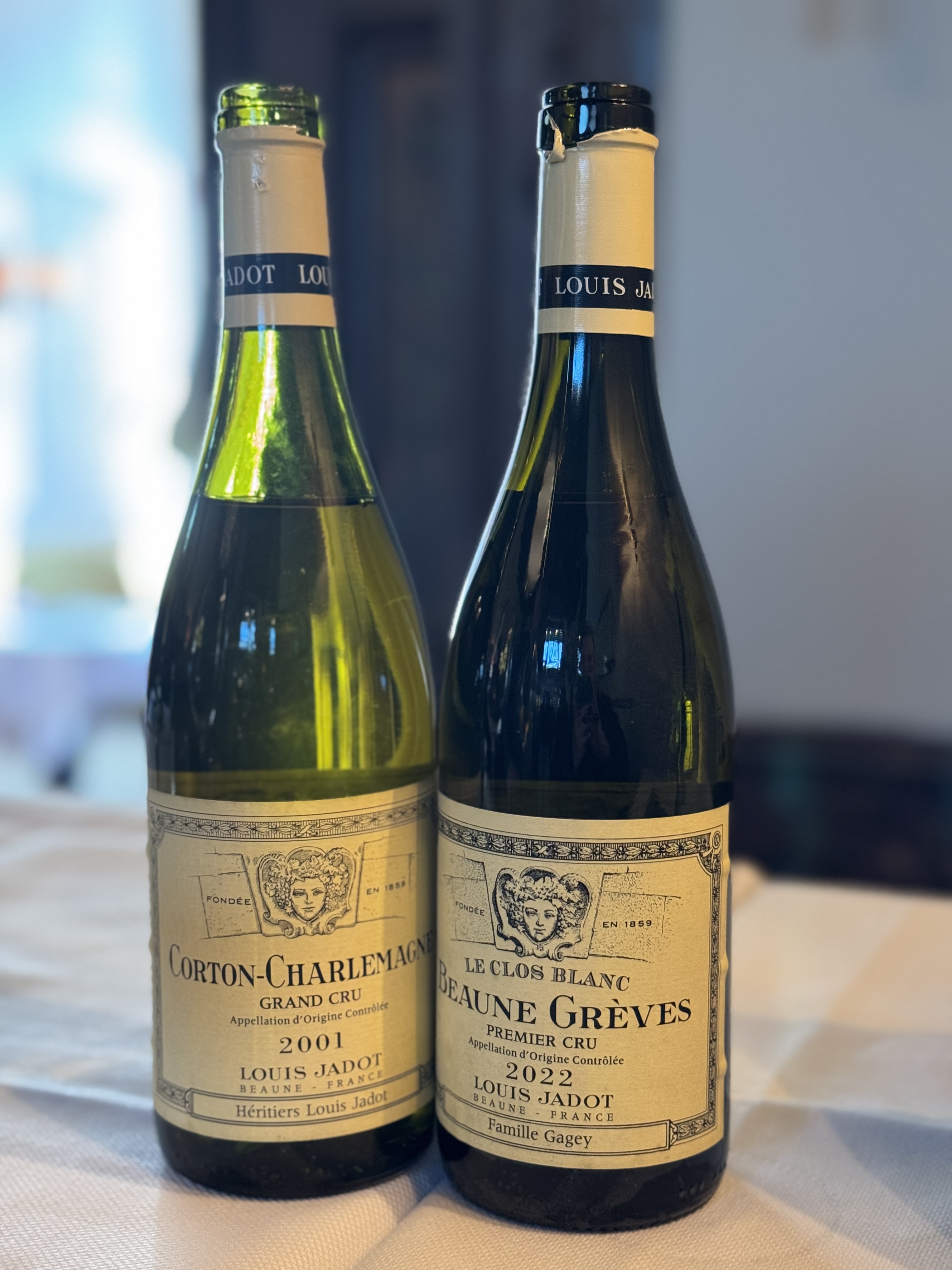 Louis Jadot: Corton-Charlemagne 2001 en Beaune Grèves Le Clos Blanc 2022